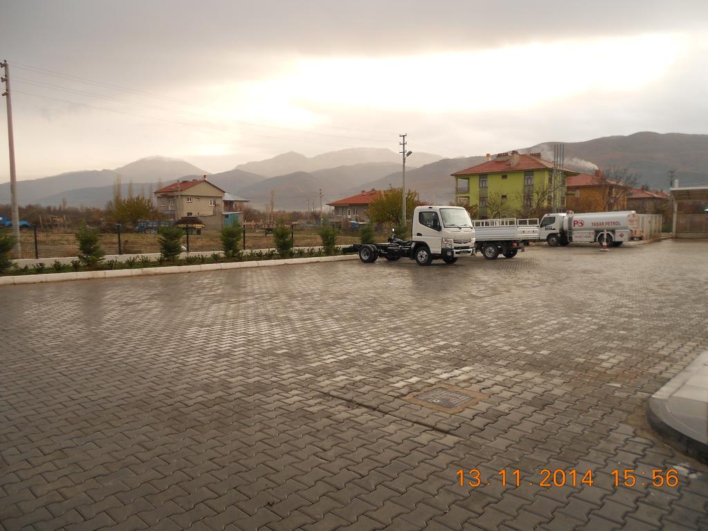 Sultandağı Yasar Hotel מראה חיצוני תמונה